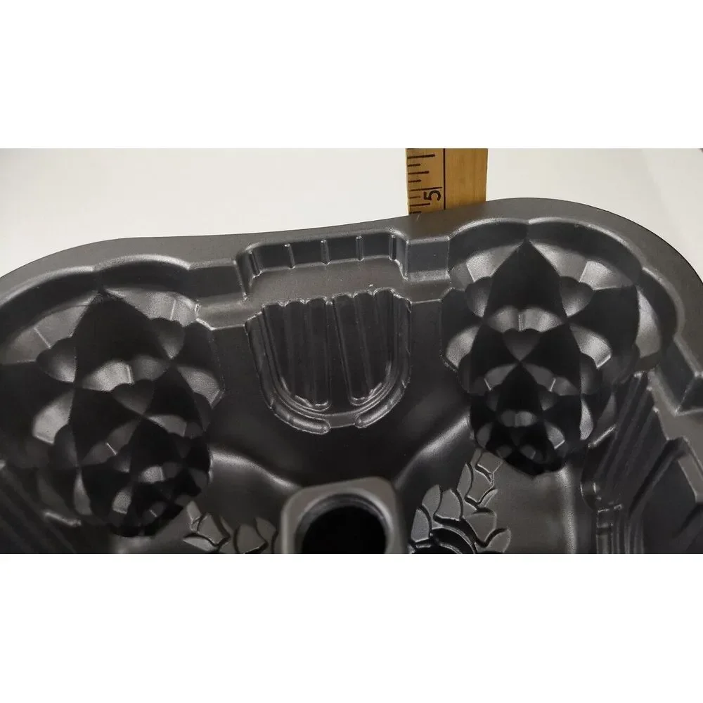 Nordic Ware FAIRYTALE COTTAGE Bundt Cake Mold‎ Baking Pan 10 Cups 2.6 Liters USA